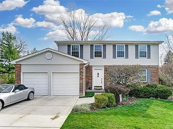 4024 Locus Bend Dr, Dayton, OH 45440