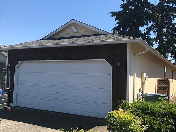 2nd image of 6404 78th Pl NE