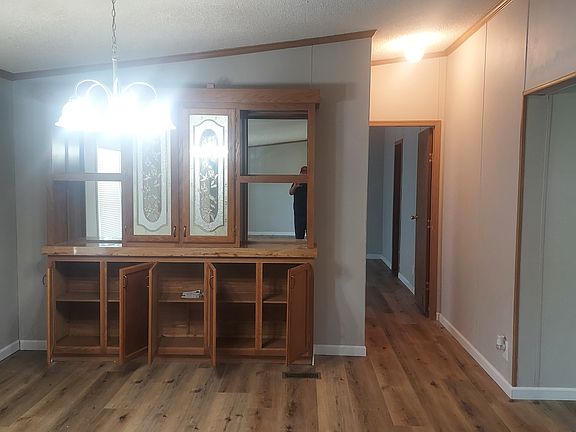 4th image of 6418 Dunn Rd #19