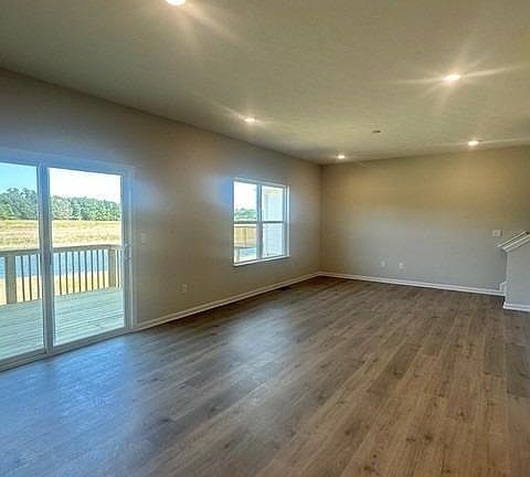 3rd image of 6146 Lakefield Pl