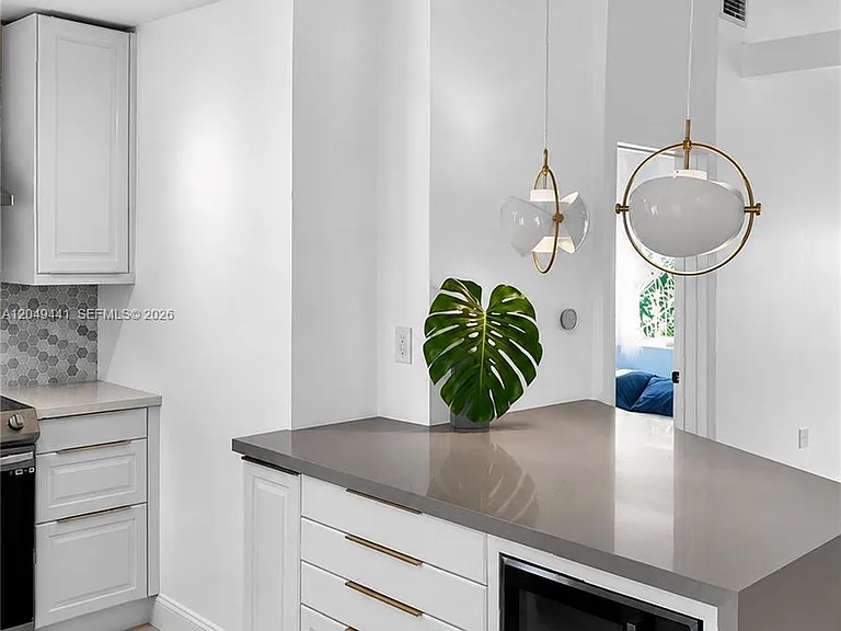 525 NE 63rd St #4 — Photo 16