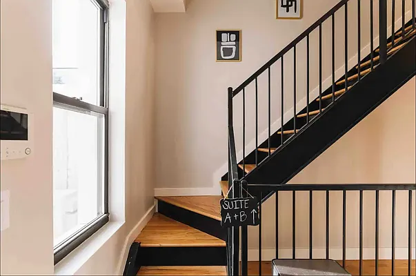 Rented by Rennit Inc. | media 4