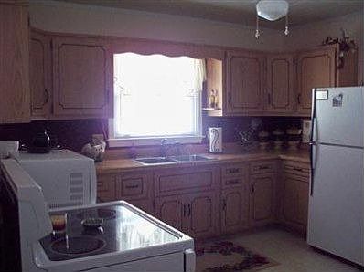 5th image of 721 Ottawa Dr