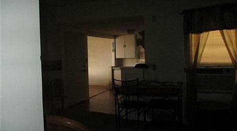 4th image of 704 Niagara St
