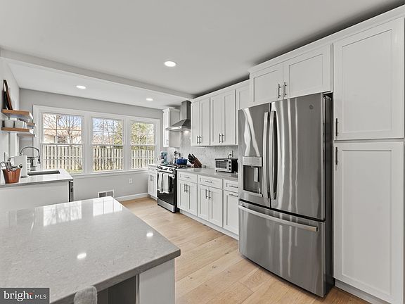 5th image of 6804 Northfield Dr