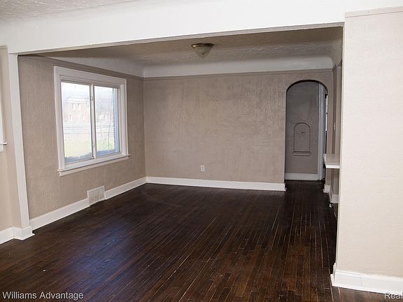4th image of 16250 Ardmore St