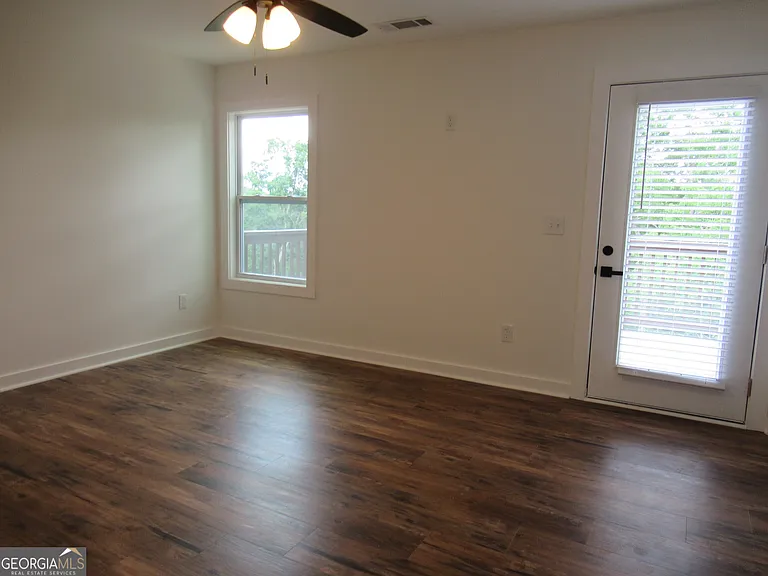 765 Old Kerns Rd — Photo 20