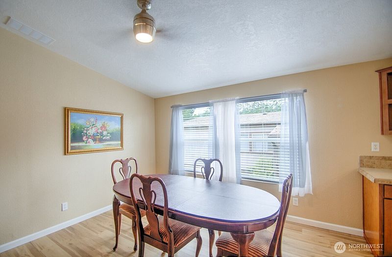 4th image of 1205 Marion Street #22