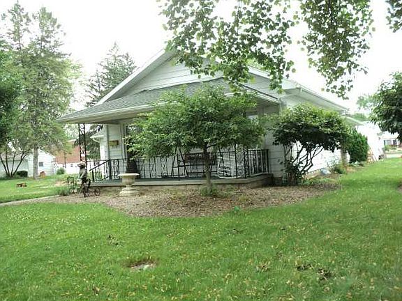 3rd image of 1005 Harrison Ave