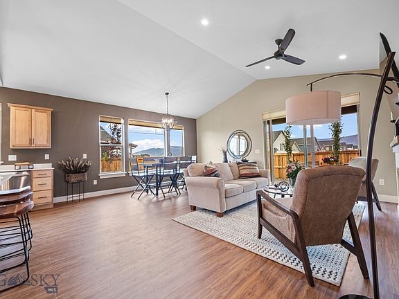 5th image of 2300 Oriole Dr