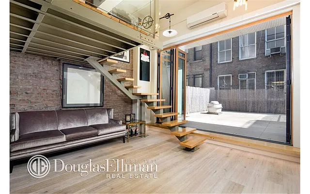 Sold by Douglas Elliman | media 22