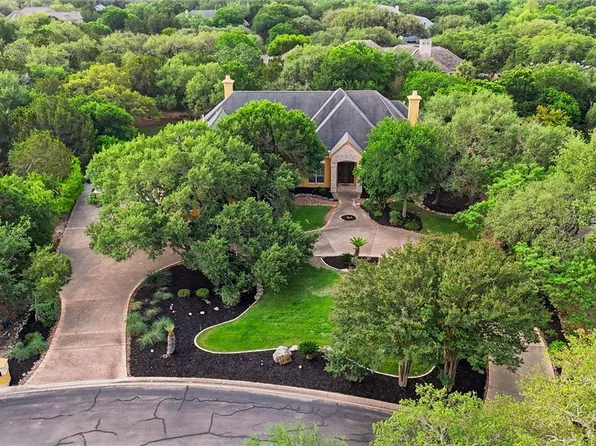 9752 Trophy Oaks Dr, San Antonio, TX 78266