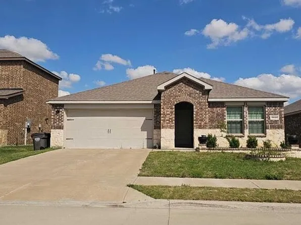 3930 Aintree Ave, Aubrey, TX 76227