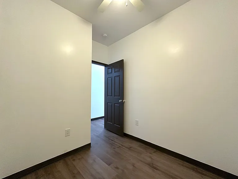 403 Liberty St — Photo 11
