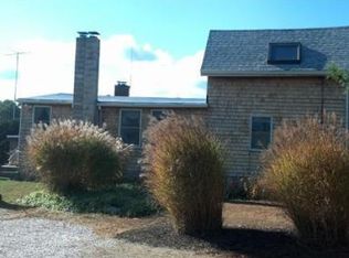 569 Old Westport Rd, Dartmouth, MA 02747