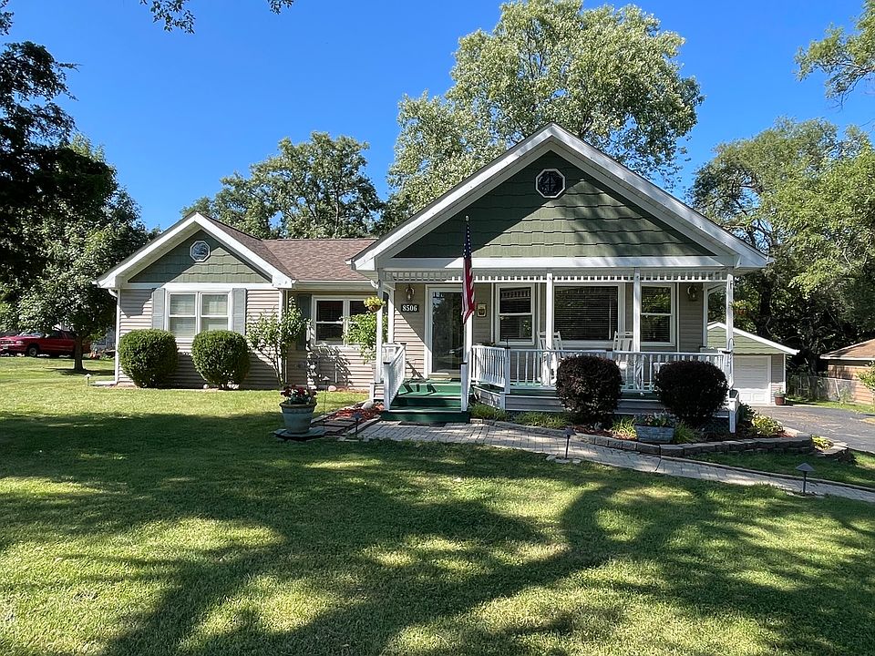 8506 S 85th Ct, Hickory Hills, IL 60457 | Zillow