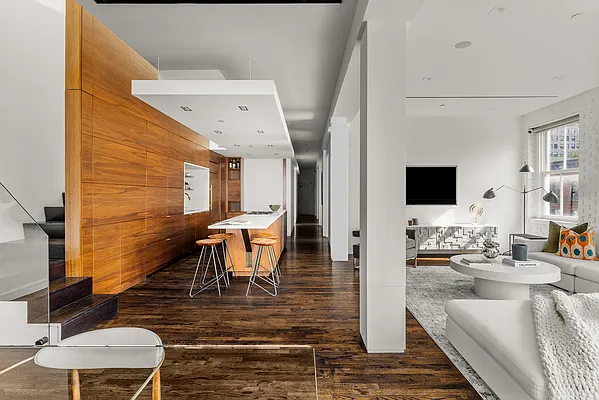 Sold by Compass | media 8