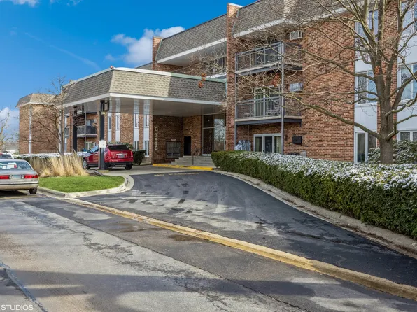 3913 Saratoga Ave #G-205, Downers Grove, IL 60515