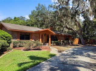 1101 N Valencia Ave, Howey In The Hills, FL 34737