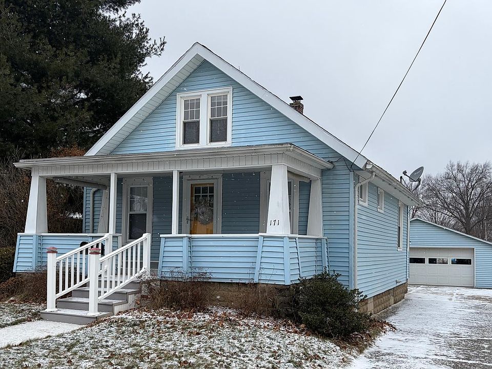 1st image of 171 Saint Marys St