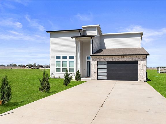 2nd image of 1568 County Road 3517