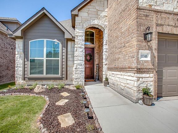 2nd image of 11340 Live Oak Creek Dr