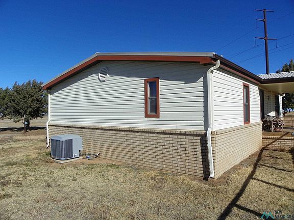 3rd image of 1498 Curry Road F