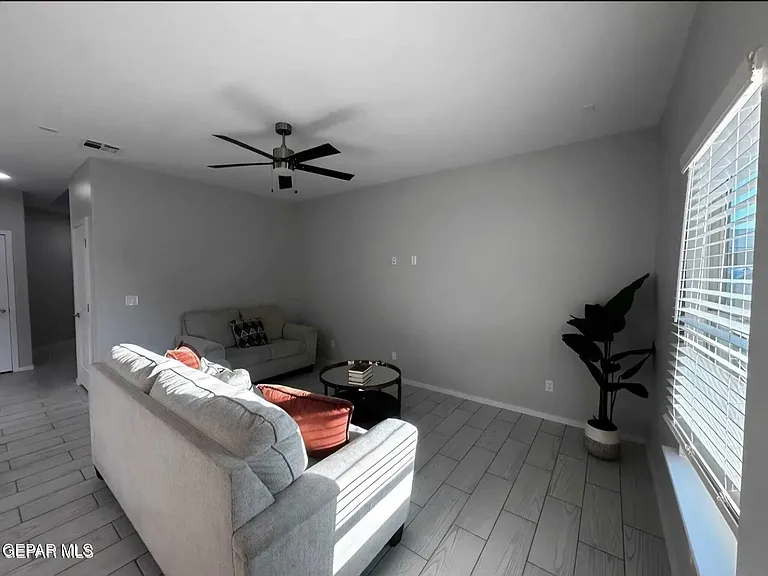 1747 Eased St — Photo 5