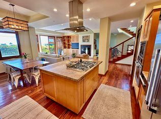 1926 Oxford Ave, Cardiff, CA 92007