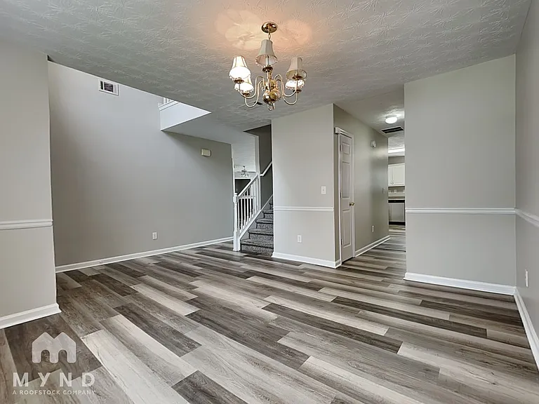 280 Shadowbrooke Dr — Photo 7