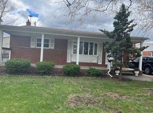 13655 Spruce St, Southgate, MI 48195
