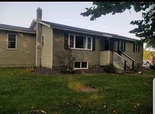 19 Pamela Dr, Rutland, VT 05701