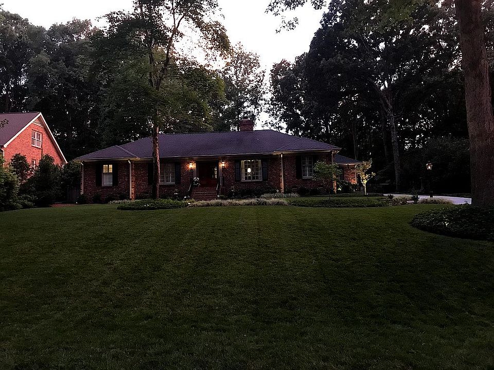 1st image of 5617 Camelot Dr