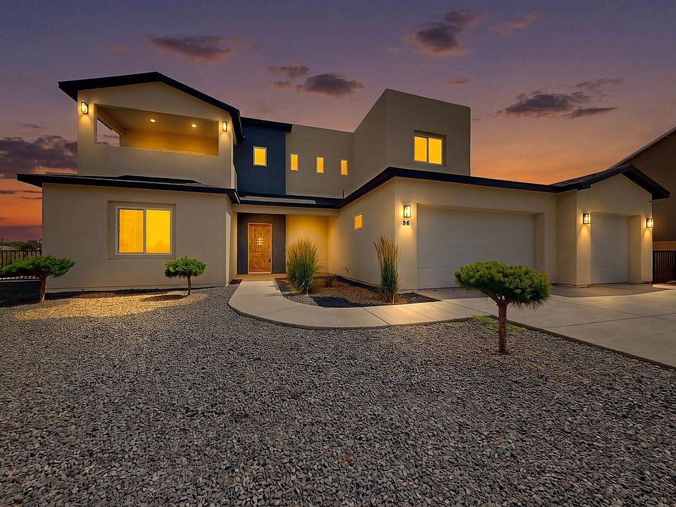 1st image of 86 Rancho Pequenos Way NW