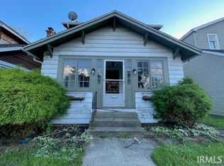 1160 E Indiana Ave, South Bend, IN 46613