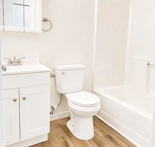1204 Wesley Ave — Photo 12