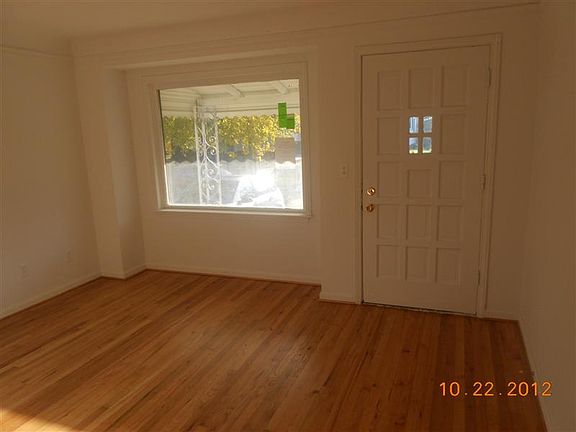 3rd image of 1424 Lejeune Ave