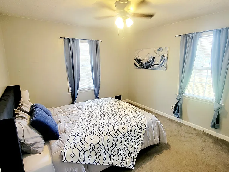 806 Greenwood Dr — Photo 29