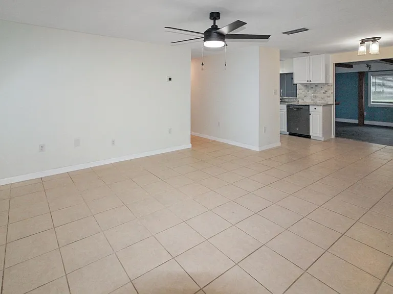 401 Circlewood Dr #I-7 — Photo 2