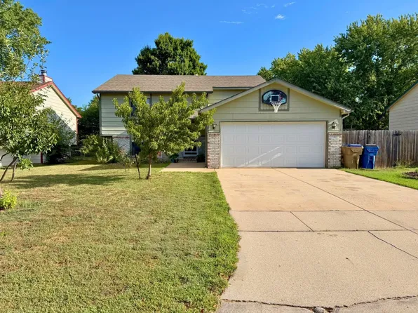 336 W Tomahawk St, Kechi, KS 67067