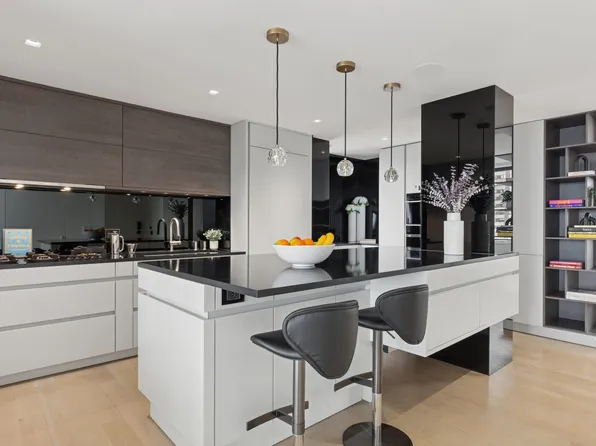 22 West 66th Street image 10 of 16