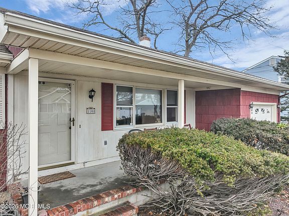 3rd image of 1108 Longboat Avenue
