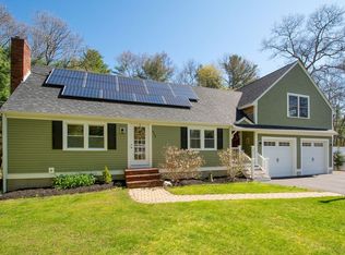 448 Plymouth St, Pembroke, MA 02359