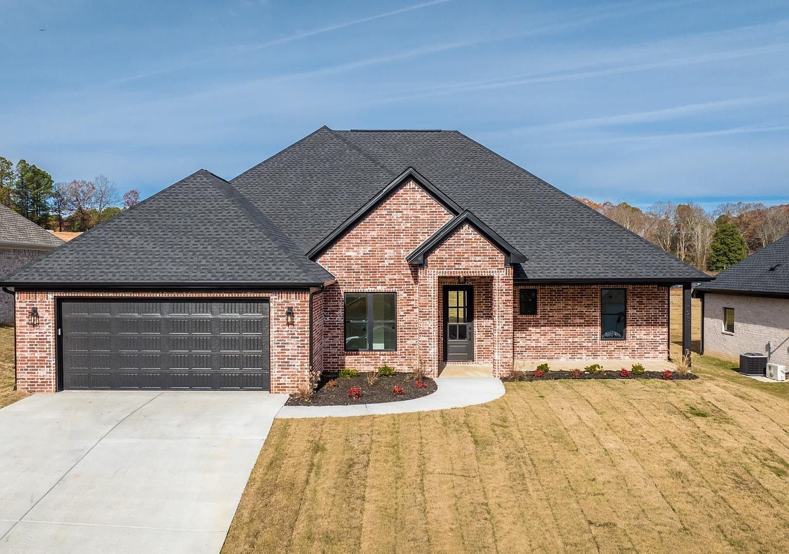 123 Harmony Village Dr