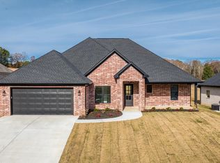 123 Harmony Village Dr, Haskell, AR 72015