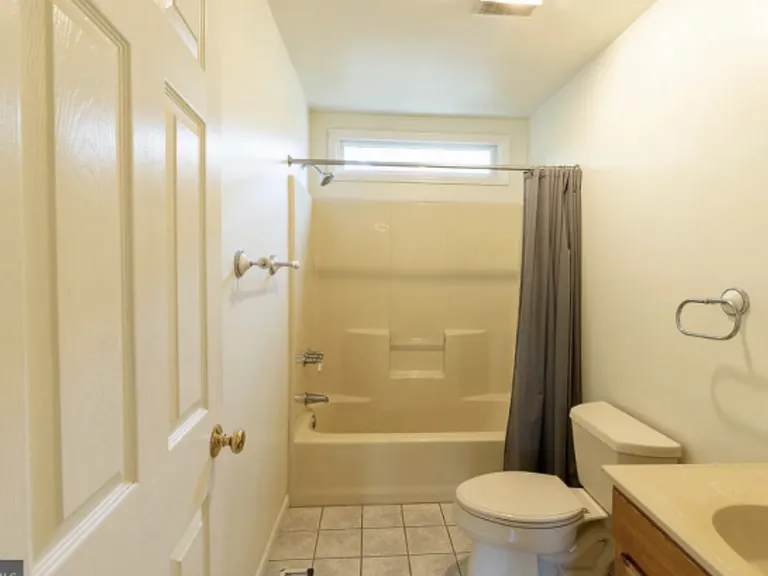5749 Main St — Photo 5