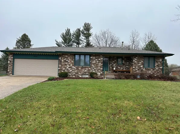 430 NE Plum Ave, Earlham, IA 50072