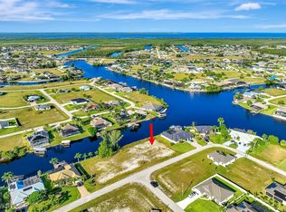 2002 NW 36th Ave, Cape Coral, FL 33993