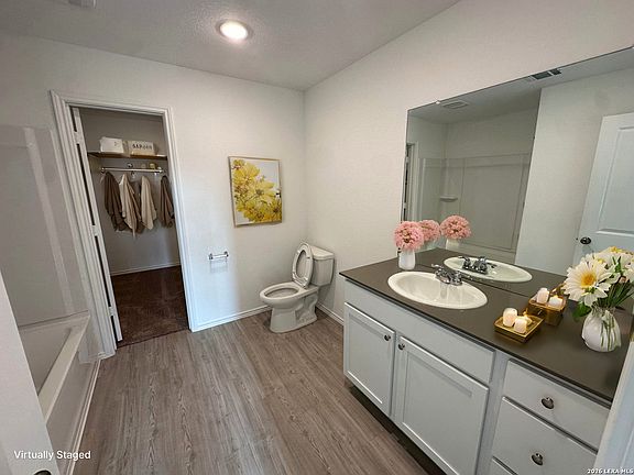 5th image of 6926 Biotite rdg