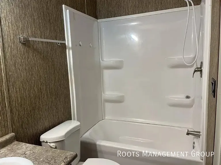 322 E 18th Ave #60 — Photo 8